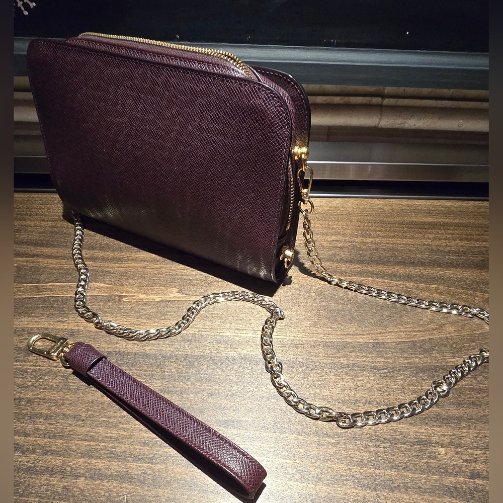 Louis Vuitton Taiga Baikal Clutch Crossbody